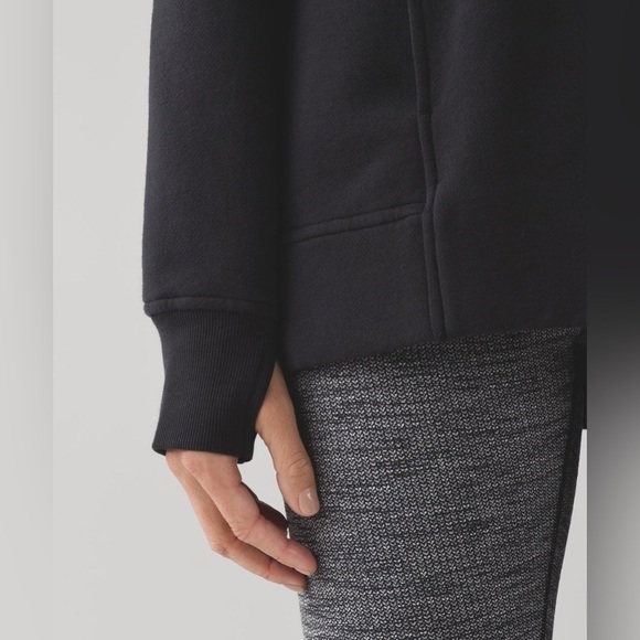 LULULEMON Fleece Please Pullover
Black - Picture 11 of 11